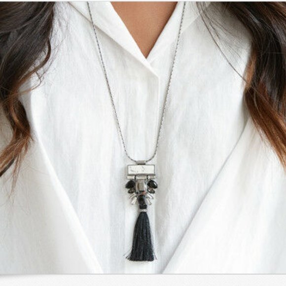 Chloe and Isabel Hero Convertible Tassel Necklace - Picture 3 of 4